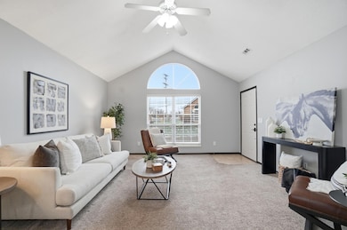 5390 Pond View Dr unit 5390, Westerville, OH 43081 - photo 7