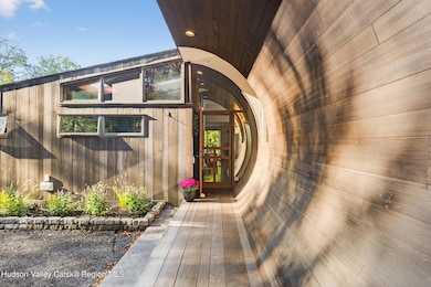 289 Upper Byrdcliffe Rd, Woodstock, NY 12498 - photo 4