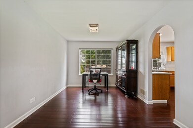 1389 Eastwood Dr, Aurora, IL 60506 - photo 3