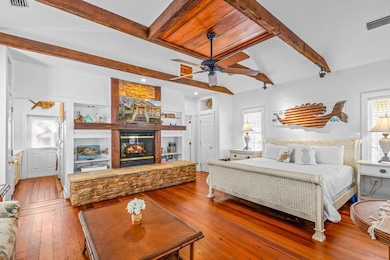 314 Lisette Ln NE, Steinhatchee, FL 32359 - photo 2