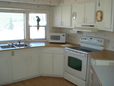 Spacious Kitchen