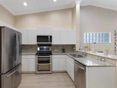 9734 Harbour Lake Cir, Boynton Beach, FL 33437 - photo 4