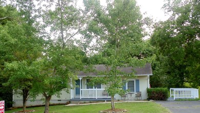 204 Charlotte Dr, Shelbyville, TN 37160 - photo 2