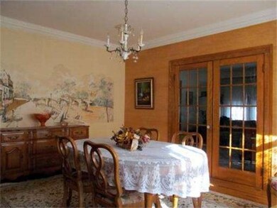 128 Houghton St, Worcester, MA 01604 - photo 3