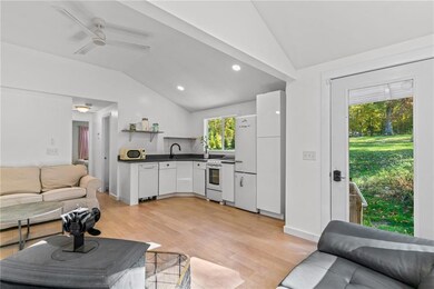 45 Boombridge Rd, Westerly, RI 02891 - photo 3