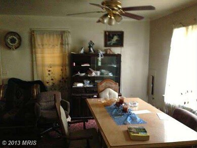 606 Nova Ave, Capitol Heights, MD 20743 - photo 3