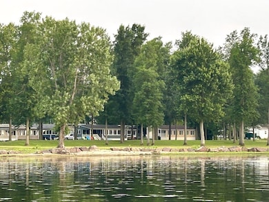 23 Whites Ln N unit Ave B, Grand Isle, VT 05458 - photo 2