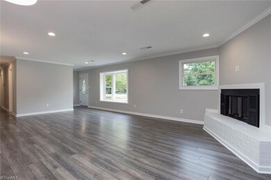 4905 Yarmouth Dr, Greensboro, NC 27407 - photo 6