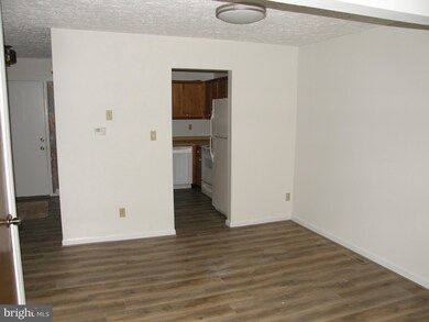 23337 Red Oak Ct, California, MD 20619 - photo 7