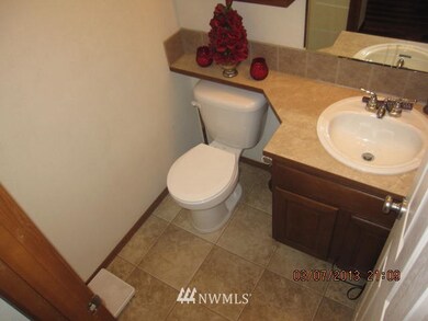 unlisted-address, Everett, WA 98204 - photo 2