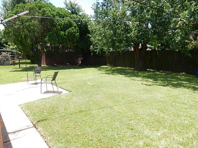 11038 Caribbean Ln, Houston, TX 77089 - photo 3