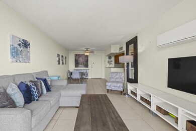 Lakeshore Club unit 607, West Palm Beach, FL 33401 - photo 7