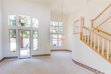 Living room with volume ceilings