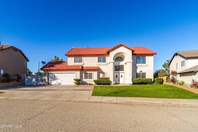 7273 Ojai Dr, Palmdale, CA 93551 - photo 6