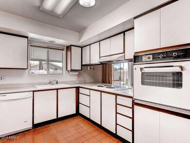 3710 W Shangri La Rd Phoenix-MLS_Size-00