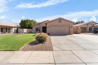 9457 W Albert Ln, Peoria, AZ 85382 - photo 2