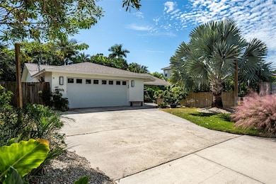 1750 Alta Vista St, Sarasota, FL 34236 - photo 3