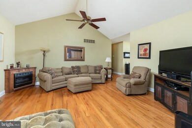 160 Treeline Dr, Woodbury, NJ 08096 - photo 7