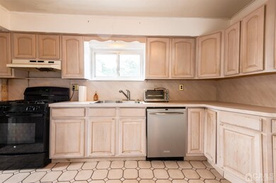 794 Harrison St, Rahway, NJ 07065 - photo 7