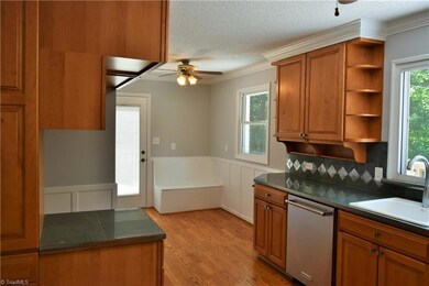 Kitchen with breakfast nook