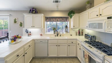 Kitchen1