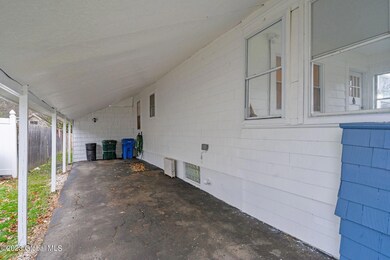 967 New Scotland Rd, Albany, NY 12208 - photo 4