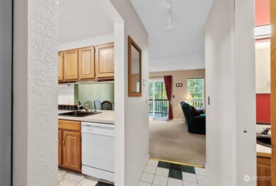 21615 80th Ave W unit 204, Edmonds, WA 98026 - photo 4
