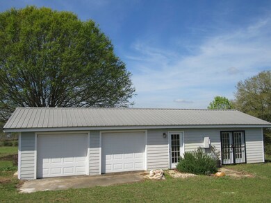 1173 Hilt Fornea Rd, Poplarville, MS 39470 - photo 4