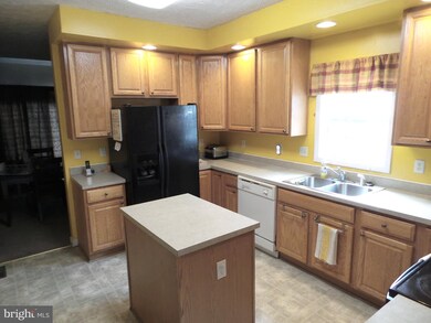 68 Acadia St, Stafford, VA 22554 - photo 4