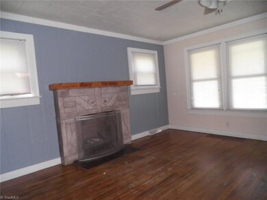 949 Lee St, Asheboro, NC 27203 - photo 3