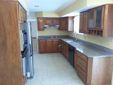 6018 White Swan Ln, Ann Arbor, MI 48108 - photo 5