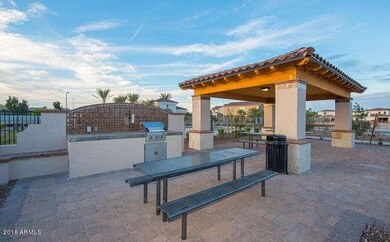 Outdoor Kitchen Space