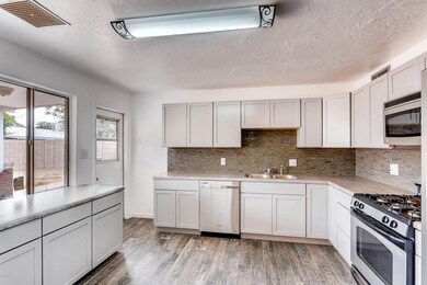 3126 W Citrus Way Phoenix AZ-MLS_Size-00