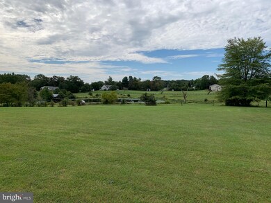 7705 Willow Pond Ln, Nokesville, VA 20181 - photo 3