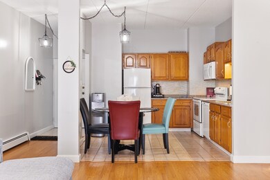 80 N Warren St unit 2, Woburn, MA 01801 - photo 6