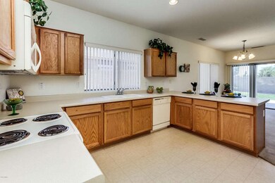 10239 E Keats Ave, Mesa, AZ 85209 - photo 7