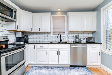 35 Buckley Ave, Bristol, CT 06010 - photo 2