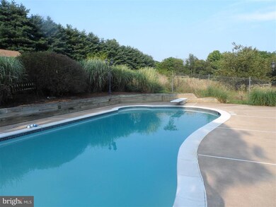 27701 Barnes Rd, Damascus, MD 20872 - photo 6