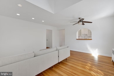 2312 Colston Dr unit 201, Silver Spring, MD 20910 - photo 4