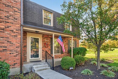 33 Creekwood Square, Cincinnati, OH 45246 - photo 3