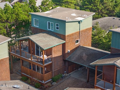 3-web-or-mls-8936 Pelican Ln-09