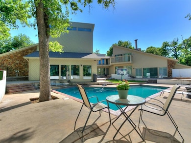 913 Oak Tree Dr, Edmond, OK 73025 - photo 5