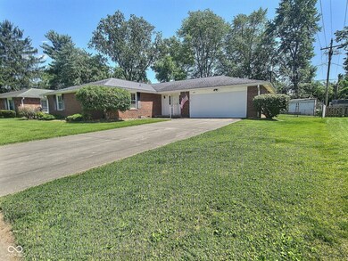 3529 31st St, Columbus, IN 47203 - photo 2