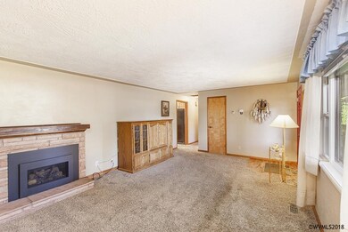 195 Oak Villa Rd, Dallas, OR 97338 - photo 4