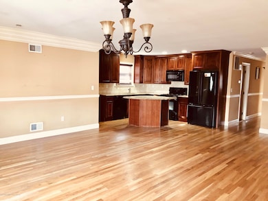 180 Greenleaf Ave unit 1, Staten Island, NY 10310 - photo 3