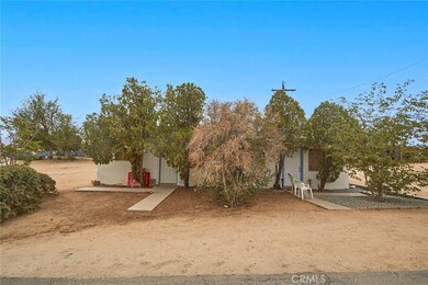 13950 Hesperia Rd, Victorville, CA 92395 - photo 3