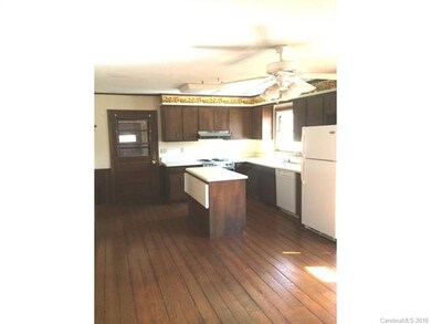 307 Florence Rd, Statesville, NC 28625 - photo 4