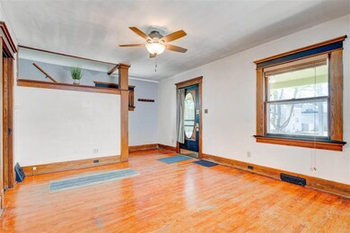 614 18th St SE, Cedar Rapids, IA 52403 - photo 3