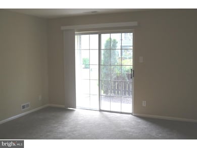 2705A Yarmouth Ln unit 2705, Mount Laurel, NJ 08054 - photo 6