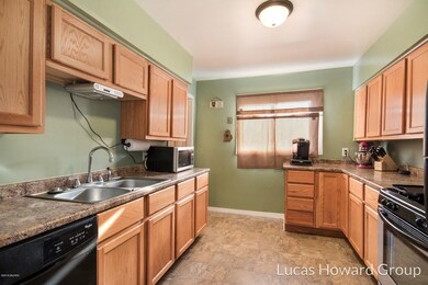 6410 Ivanrest Ave SW, Byron Center, MI 49315 - photo 7